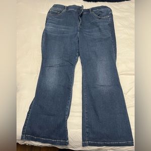 Torrid bombshell flare jeans